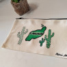 Bolsa de Tela Pintada a Mano – Silueta de Lanzarote con Cactus, Perfecta como Estuche o Neceser