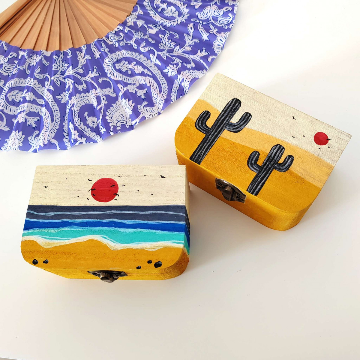 Handbemalte Holz-Schatulle – Einzigartige Designs Handbemalte Holz-Schatulle – Einzigartige Designs